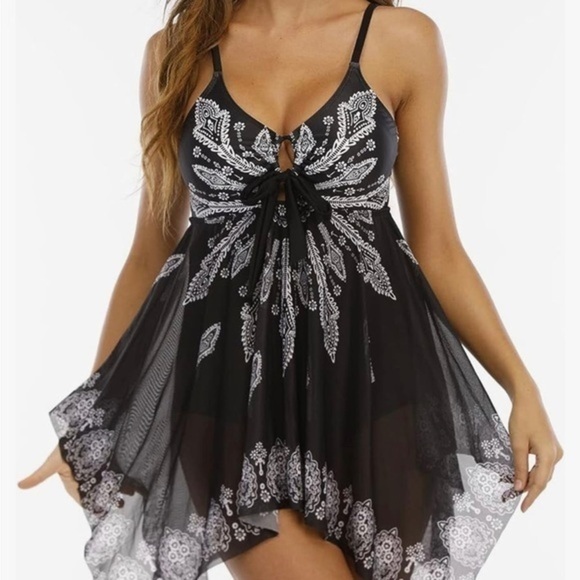 Women Print Susperder Swimwear / spaghetti, strap, top with padded bra area - Picture 2 of 9